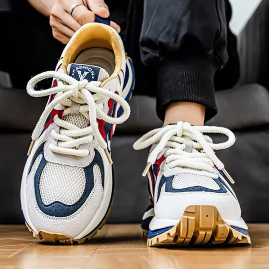 Street Pulse Mesh Trainers – White/Blue/Red